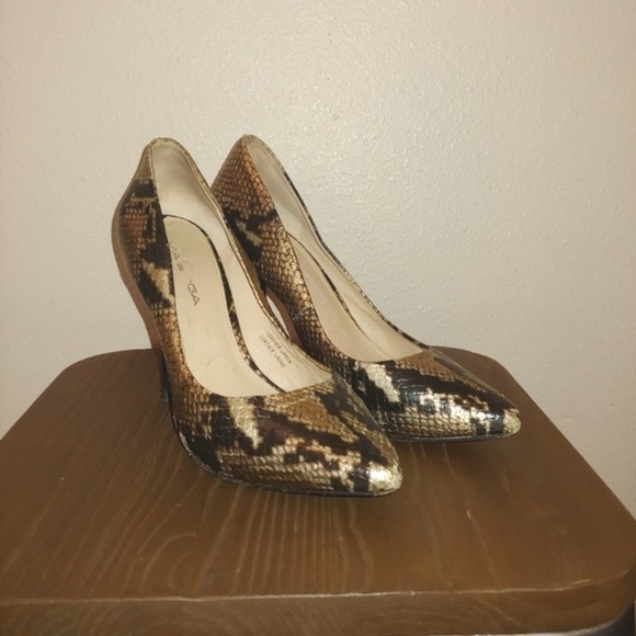 Via Spiga Metallic Snake stiletto Heels Pumps 7 - Picture 1 of 8